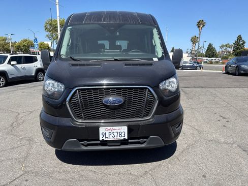 Used 2024 Ford Transit 350 XLT RWD image 4