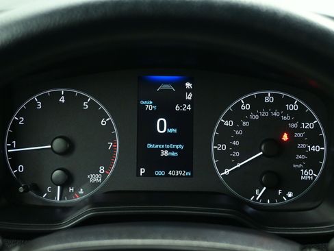 Used 2024 Toyota Corolla LE FWD image 22