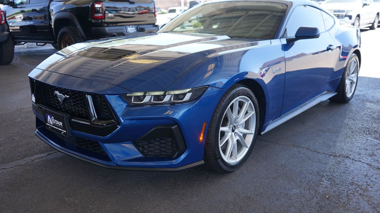 Used 2024 Ford Mustang GT Premium RWD image 7