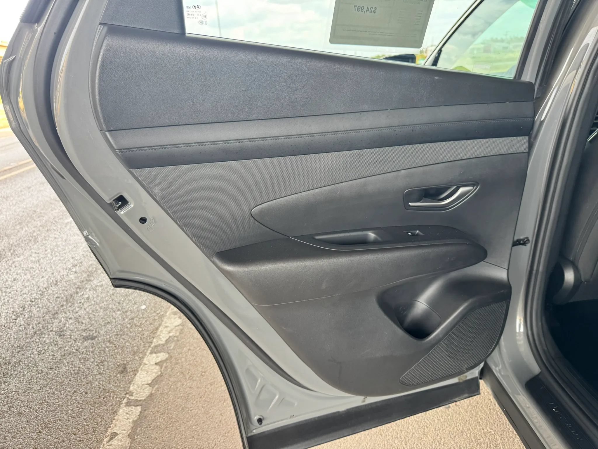 Used 2025 Hyundai Tucson SEL FWD image 17