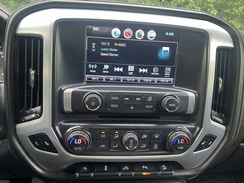 Used 2018 GMC Sierra 1500 SLE w/ Elevation Edition AWD/4WD image 26