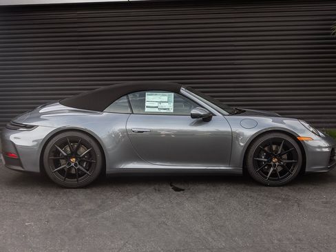 Used 2026 Porsche 911 Carrera T image 8