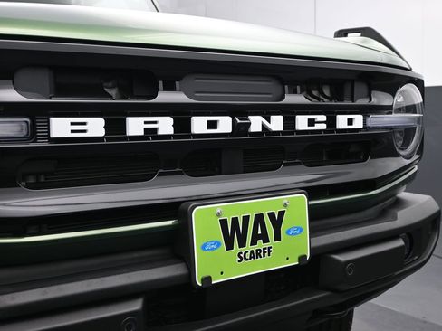 New 2025 Ford Bronco Outer Banks image 14