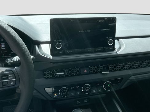 New 2025 Honda Accord SE image 10