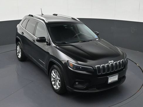 Used 2019 Jeep Cherokee Latitude w/ Popular Appearance Group FWD image 27