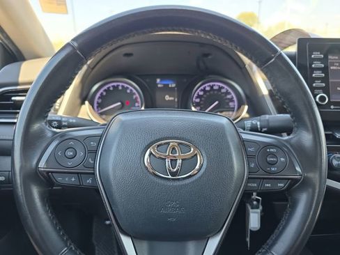 Used 2023 Toyota Camry SE FWD image 18