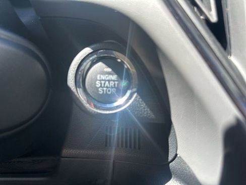 Used 2025 Subaru Crosstrek 2.5i Limited AWD/4WD image 15