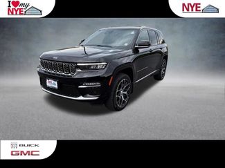 Used 2023 Jeep Grand Cherokee Summit AWD/4WD 360° Tour