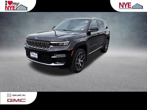 Used 2023 Jeep Grand Cherokee Summit AWD/4WD image 1