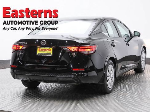 Used 2022 Nissan Sentra S image 5