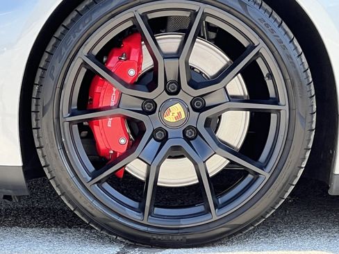 Certified 2022 Porsche Taycan GTS image 15