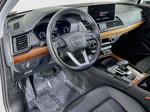 Certified 2023 Audi Q5 2.0T Premium Plus w/ Premium Plus Package AWD/4WD image 9