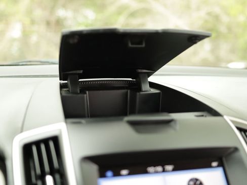 Used 2019 Ford Edge SEL w/ Equipment Group 201A image 13