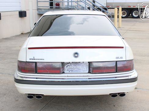 Used 1996 Cadillac Seville SLS FWD image 25