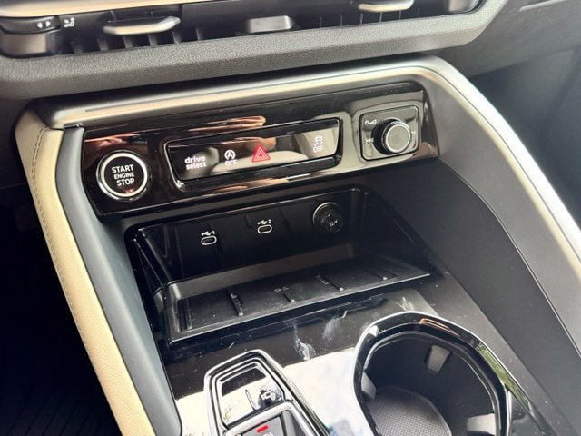 New 2026 Audi Q5 Premium Plus AWD/4WD image 25
