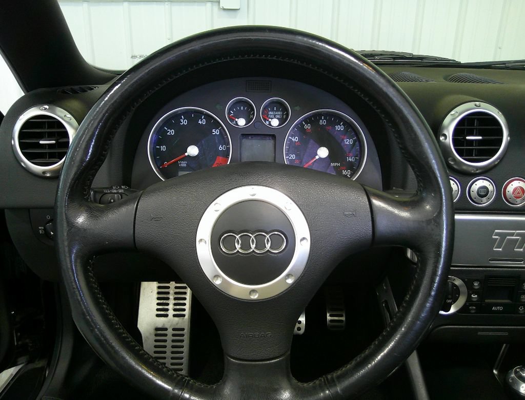 Used 2001 Audi TT 1.8T FWD image 22