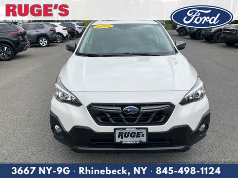 Used 2021 Subaru Crosstrek 2.5i Sport w/ Moonroof Package AWD/4WD image 9