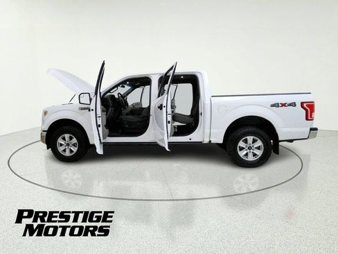 Used 2017 Ford F150 XLT AWD/4WD image 11