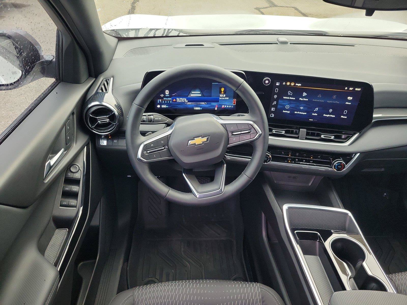 Used 2025 Chevrolet Equinox LT FWD image 9
