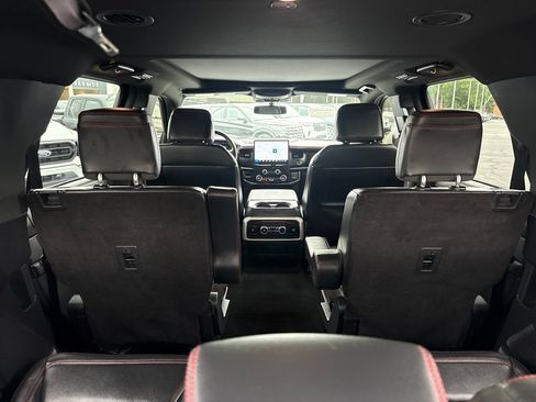 Used 2024 Ford Expedition Limited AWD/4WD image 13
