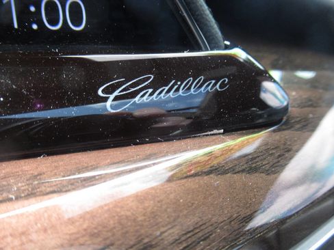 Used 2024 Cadillac Escalade Sport Platinum w/ LPO, Floor Liner Package image 43