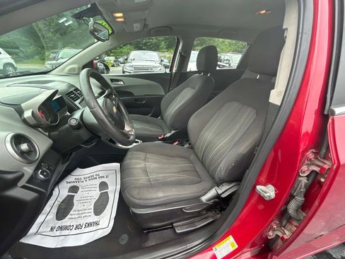 Used 2014 Chevrolet Sonic LT w/ Wheels and Fog Lamp Package image 18