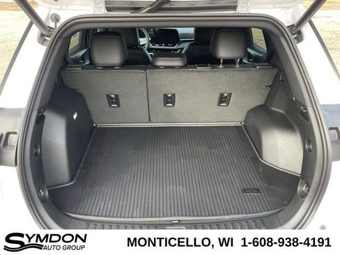 New 2026 Chevrolet Equinox LT w/ Convenience Package II image 23