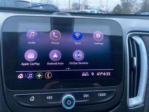 Used 2020 Chevrolet Malibu RS image 16