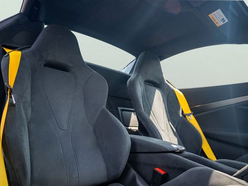 Used 2022 McLaren 720S Spider RWD image 45
