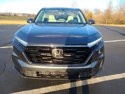 Used 2025 Honda CR-V EX-L image 2