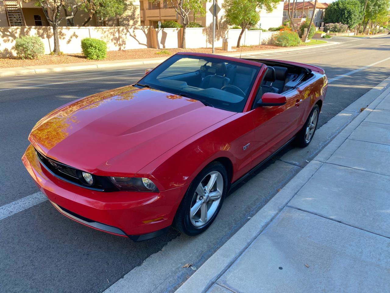 Used 2010 Ford Mustang GT RWD image 61