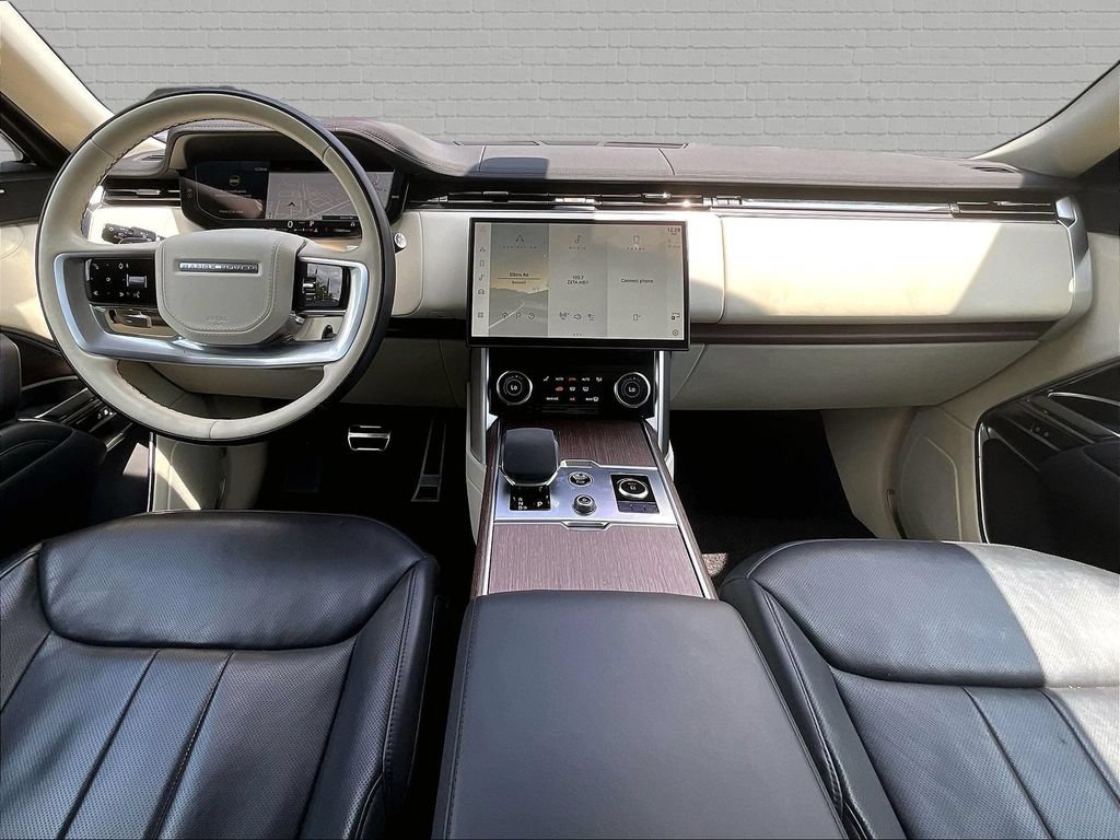 Used 2023 Land Rover Range Rover SE AWD/4WD image 8