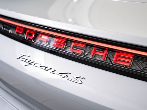 New 2026 Porsche Taycan 4S AWD/4WD image 18