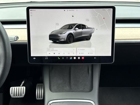 Used 2022 Tesla Model Y Performance AWD/4WD image 4