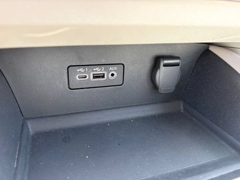 Used 2025 Nissan Altima 2.5 SV FWD image 20