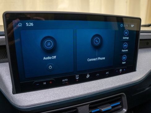 Used 2025 Ford Maverick XLT image 11