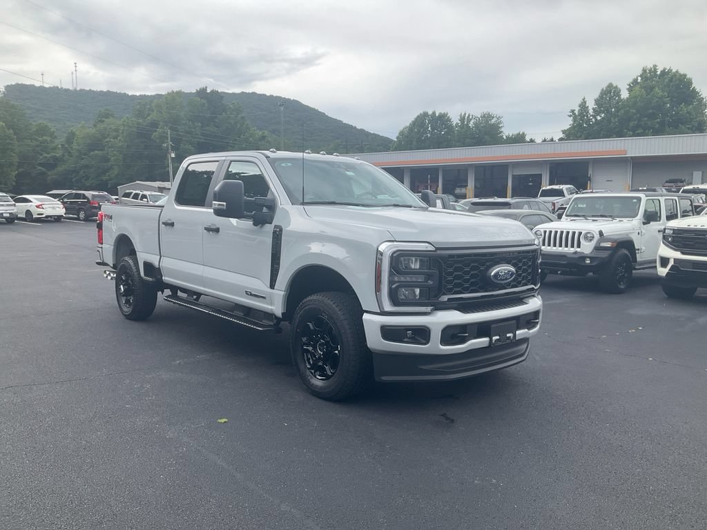 New 2026 Ford F250 XL w/ STX Appearance Package AWD/4WD image 3