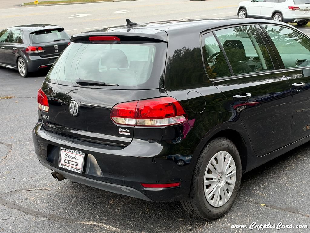 Used 2013 Volkswagen Golf 4-Door FWD image 30