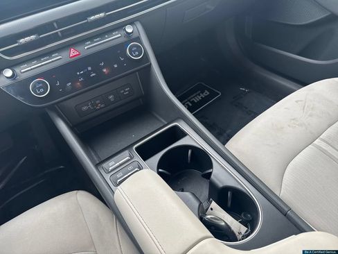 Certified 2024 Hyundai Sonata SEL FWD image 24