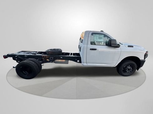 New 2025 RAM 3500 Tradesman image 8