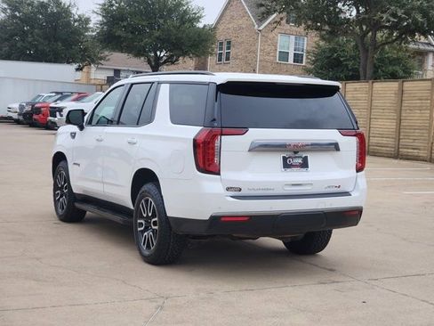 Used 2024 GMC Yukon AT4 w/ Technology Package image 3