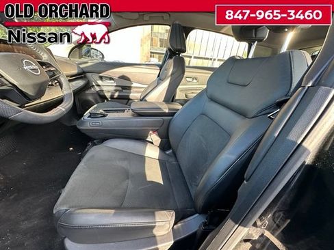 Used 2024 Nissan Ariya AWD image 9