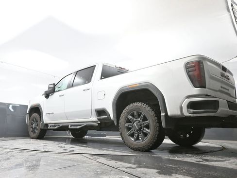 Used 2024 GMC Sierra 2500 AT4 w/ AT4 Preferred Package image 62