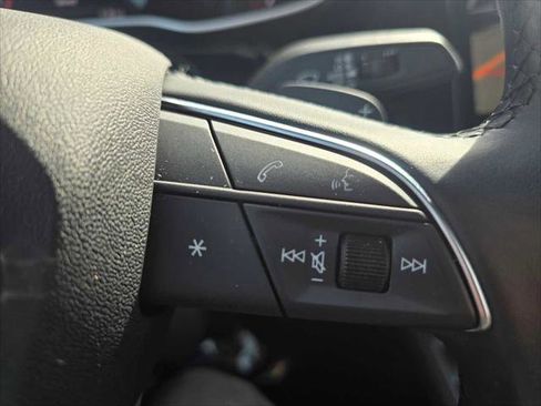 Certified 2024 Audi Q3 2.0T Premium Plus image 32