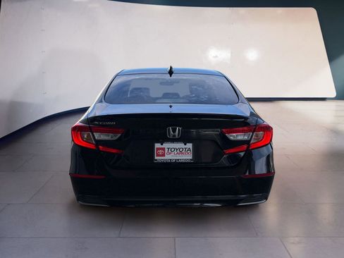 Used 2019 Honda Accord LX image 4
