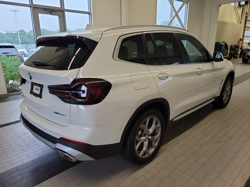 Used 2023 BMW X3 xDrive30i w/ Convenience Package AWD/4WD image 5