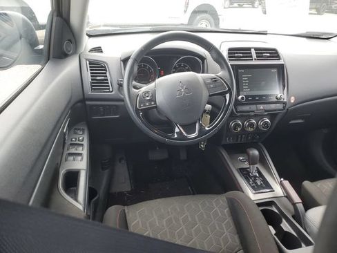 Used 2024 Mitsubishi Outlander Sport ES AWD/4WD image 12
