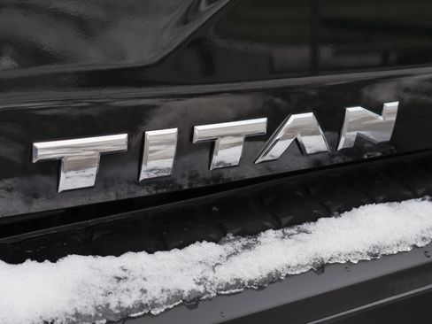 Certified 2021 Nissan Titan S w/ S Utility Package image 17