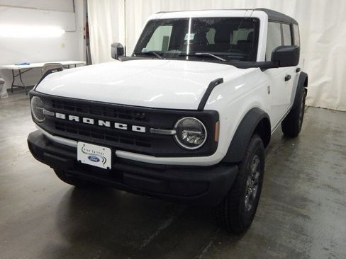 New 2025 Ford Bronco Big Bend image 9