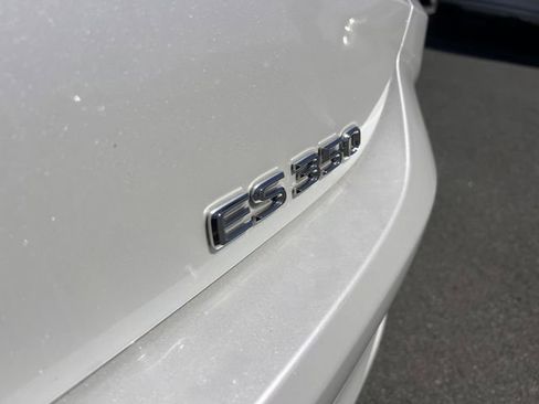 Used 2019 Lexus ES 350 w/ Premium Package image 37